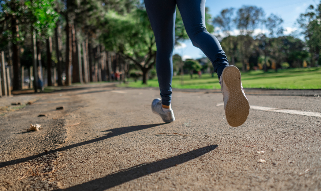 Sport in estate: come difendersi dal caldo quando ci si allena