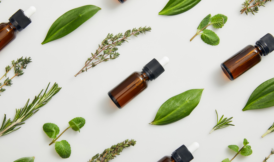 Aromaterapia e tisane: piccoli rituali per riscaldare corpo e mente Aromaterapia e tisane: piccoli rituali per riscaldare corpo e mente