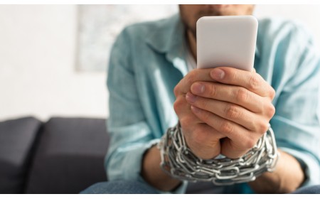 Detox digitale: come ridurre lo stress da schermo