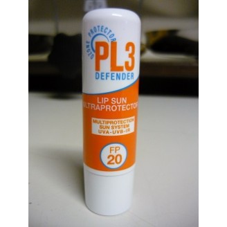 Pl3 Defender Lip Sun Fp20